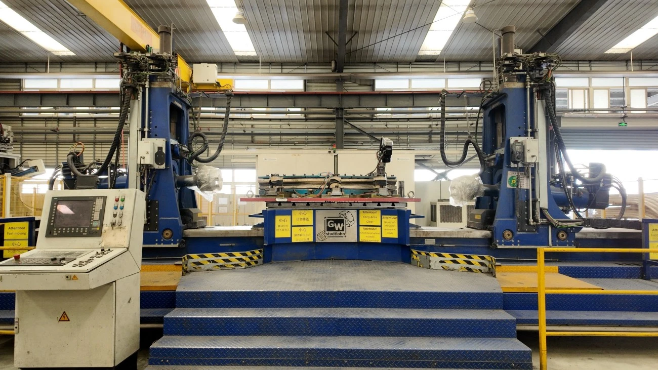 铝合金型材3D弯曲